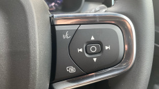 Volvo XC40 2.0 B3P Plus Dark 5dr Auto Petrol Estate